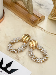 Eleganckie złote kolczyki z perłami